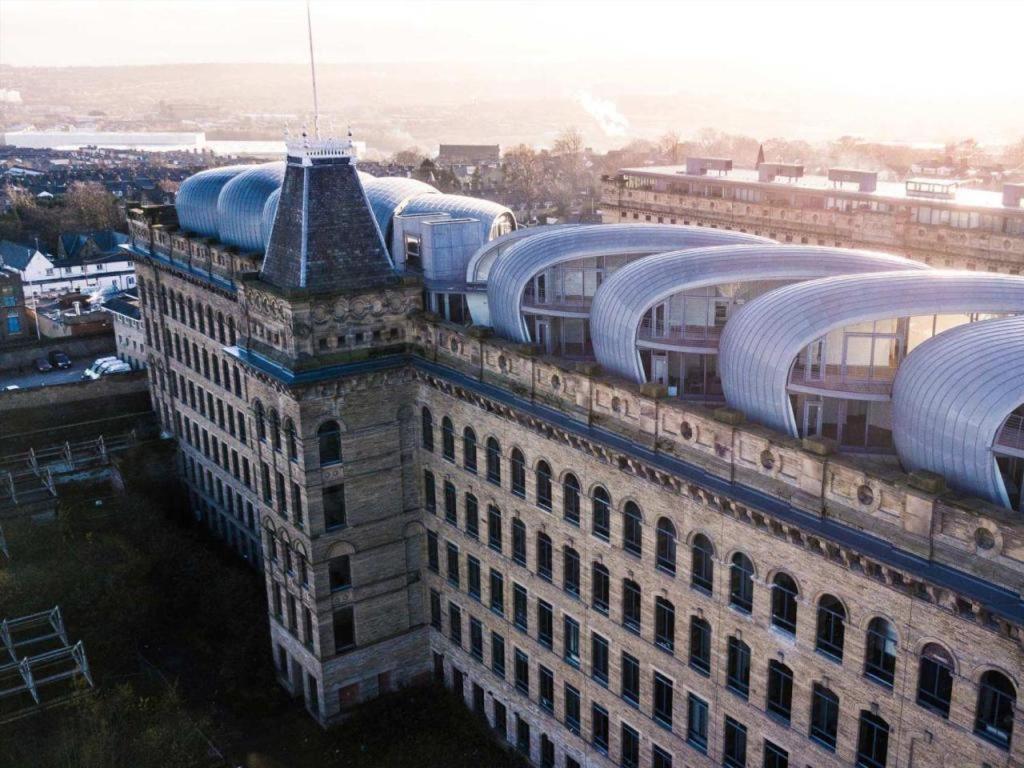 Platinum Penthouse Lägenhet Bradford  Exteriör bild